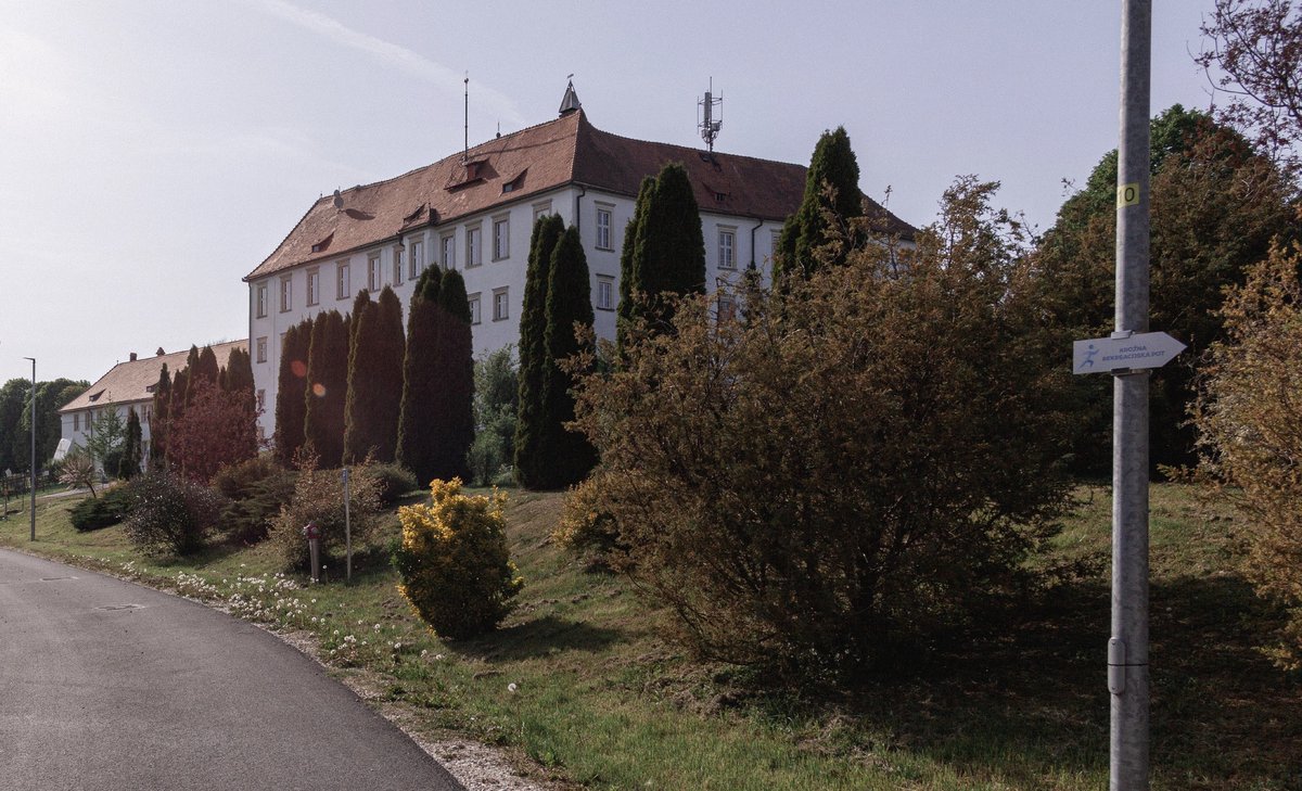 gr1